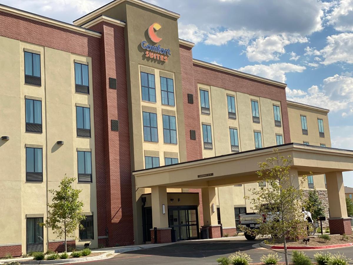 Comfort Suites Midland West Exteriér fotografie