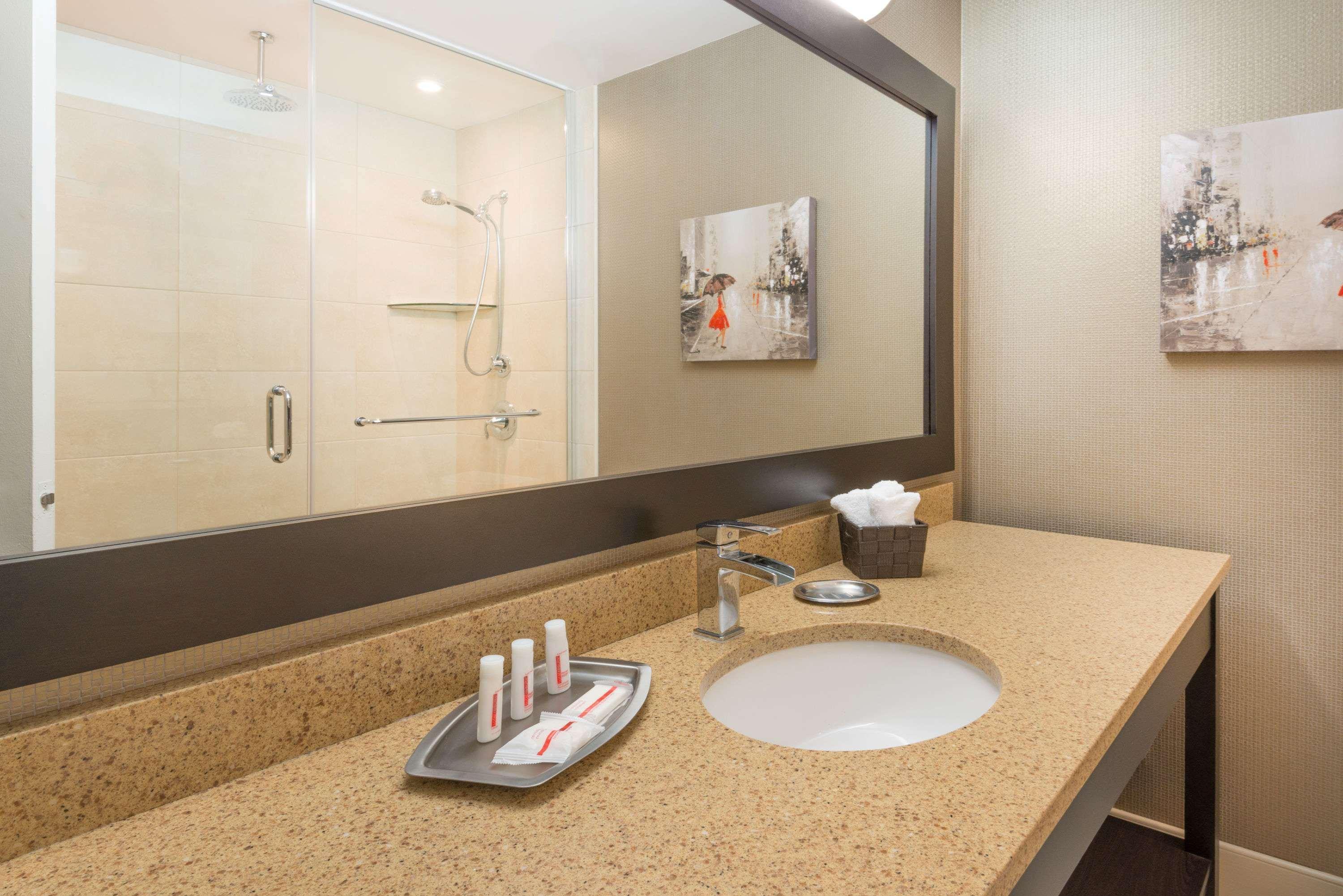 Comfort Suites Midland West Exteriér fotografie