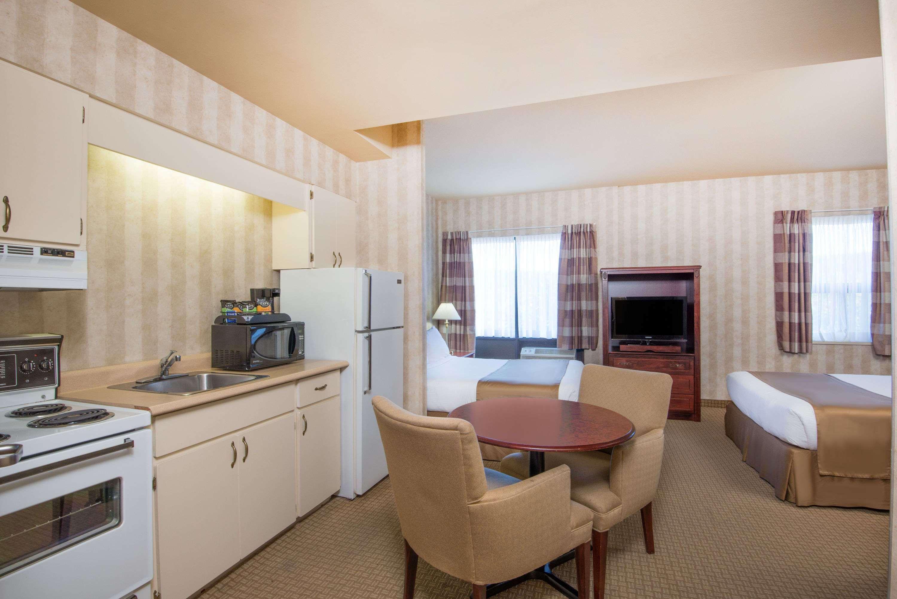 Comfort Suites Midland West Exteriér fotografie